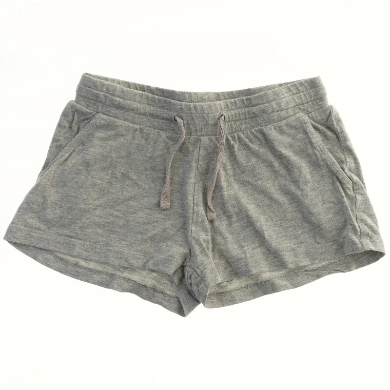 Shorts fra H&M (str. 146)