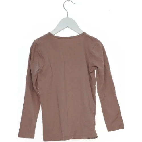 Langærmet T-shirt med 'LOVE' tryk fra Bakito (str. 128)