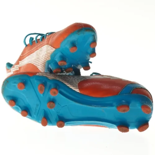 Fodboldstøvler str. 36 fra Puma (str. 36 )