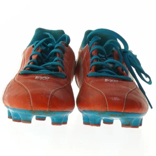 Fodboldstøvler str. 36 fra Puma (str. 36 )