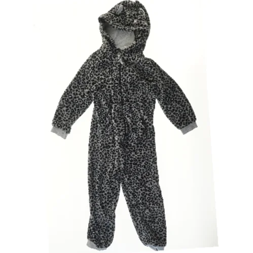 Heldragt med dyreprint (str. 122)