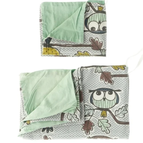 Babysengetøj  med dyreprint næsten som nyt(str. 34 x 40 cm 65 x 87 cm)