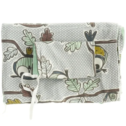 Babysengetøj  med dyreprint næsten som nyt(str. 34 x 40 cm 65 x 87 cm)