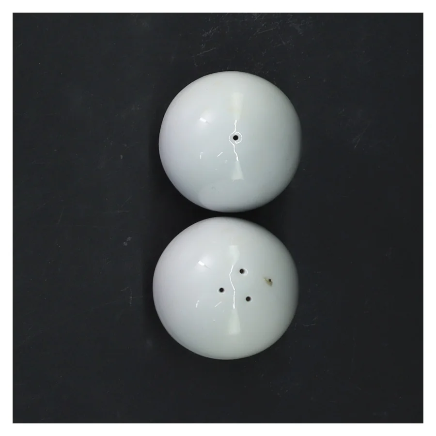 Salt- og Peberbøsser (str. 6x4,5 cm)