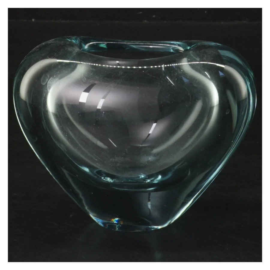 Glasvase, hjerteformet (str. 11,5 cm)