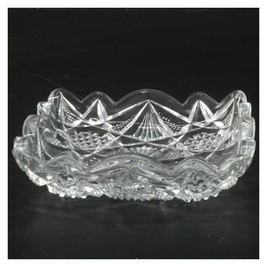 Glasfad med mønster (str. 13x13 cm)