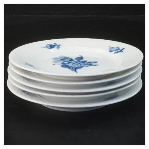 Porcelænstallerkener 16 cm 5 stk fra Royal Copenhagen, med blå blomst motiv (str. 5 stk Ø 16 cm)
