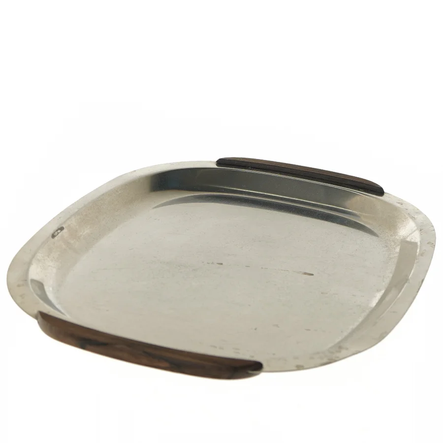 Serveringsbakke med træhåndtag fra Lundtofte (str. 37x26 cm)