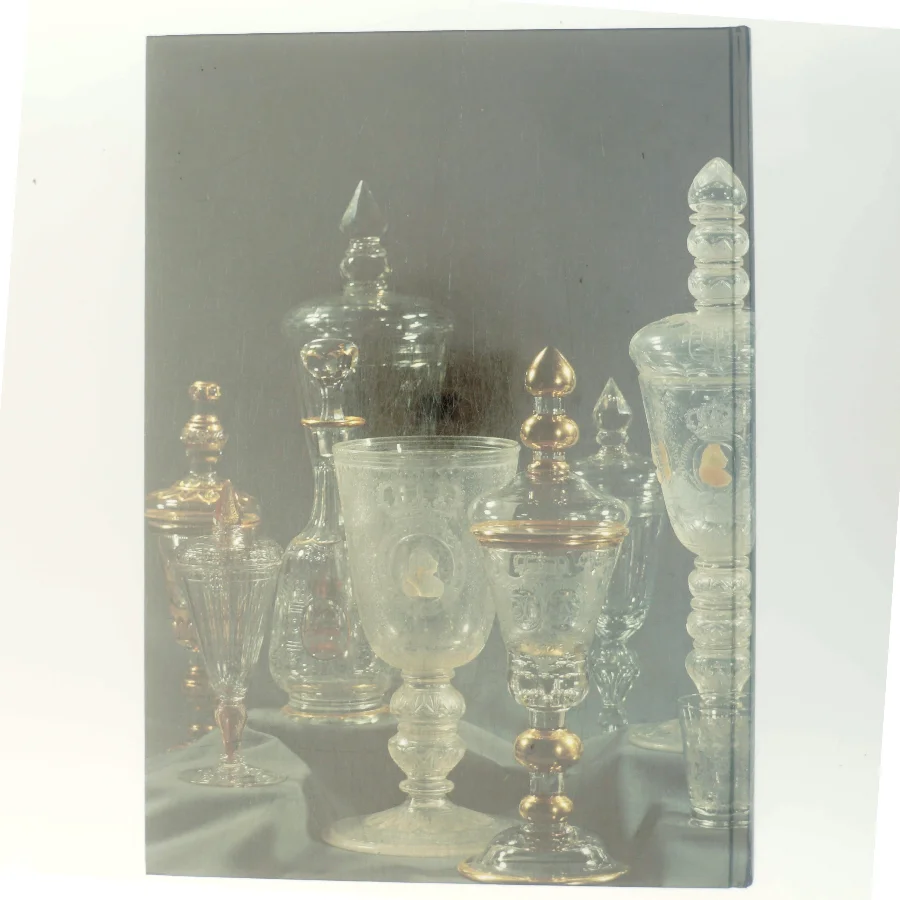 Kongelige Glas - Royal Glass af <Bogens forfattere> (Bog)