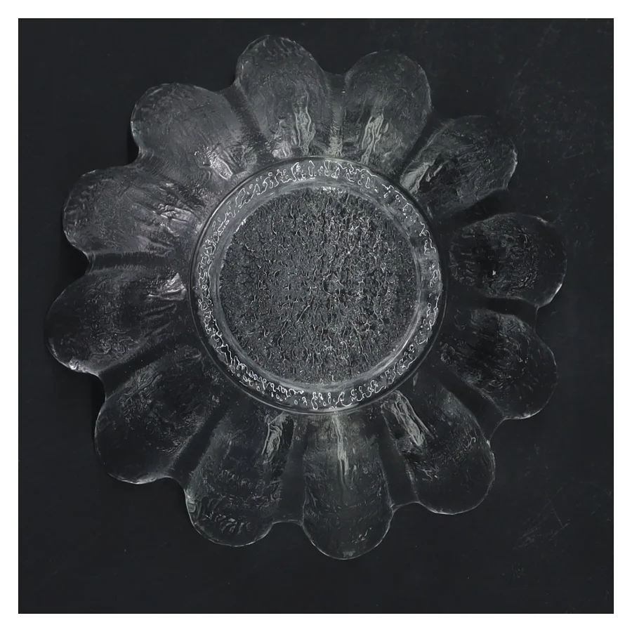 Glasblomst skål (str. Ø 13,5 cm længde 9 cm)