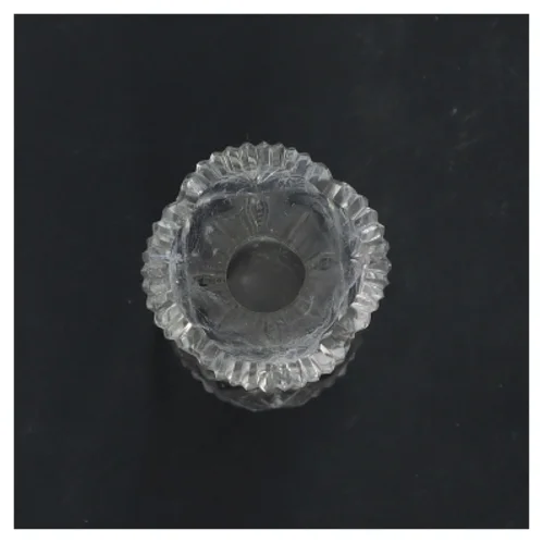 Glasvase med indgraveret mønster (str. 17 cm)