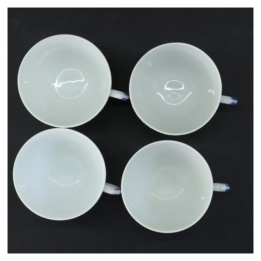 Porcelænskopper med blå blomst motiv fra Royal Copenhagen (str. 4 stk Ø 8,5 cm længde 7 cm)