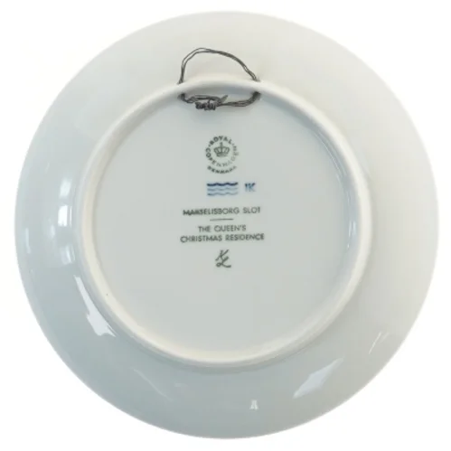 Dekorativ juleplatte fra 1975 fra Royal Copenhagen (str. Ø 18 cm)