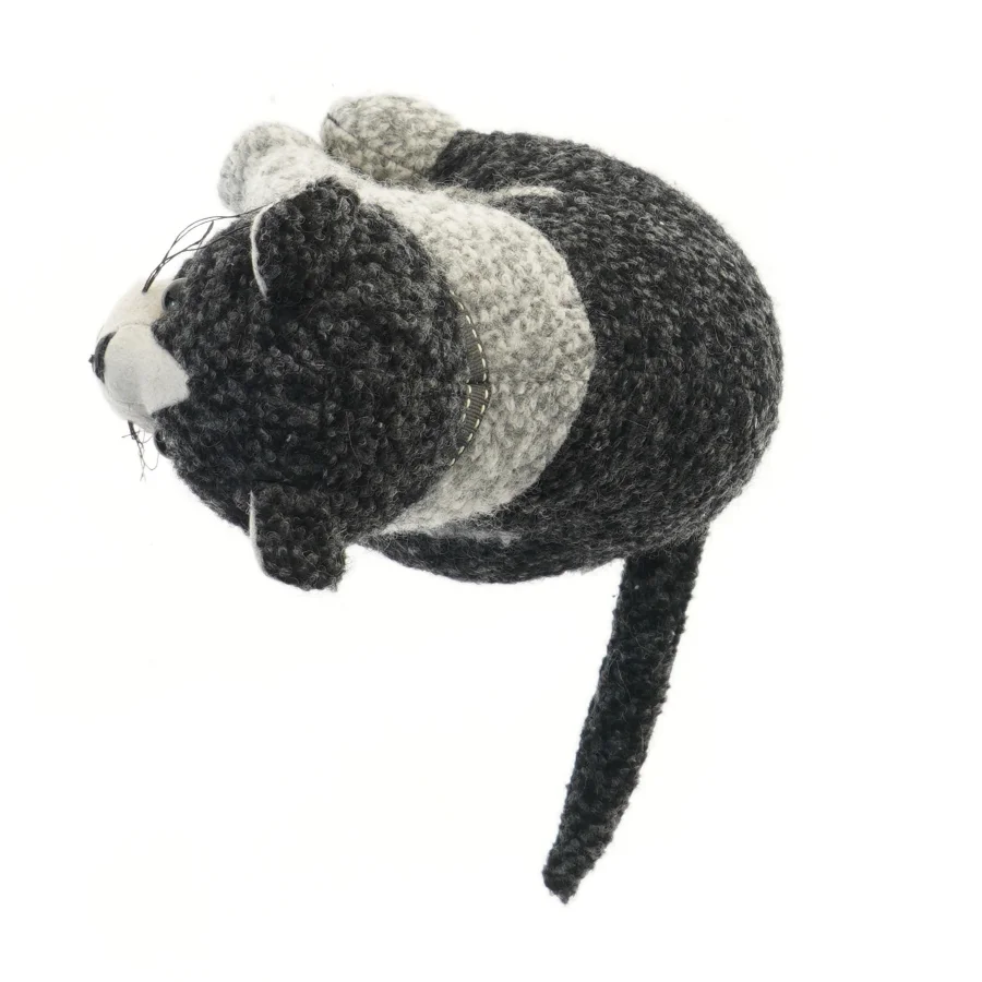 Dørstopper i form af kat fra Dora Designs (str. 28 cm)