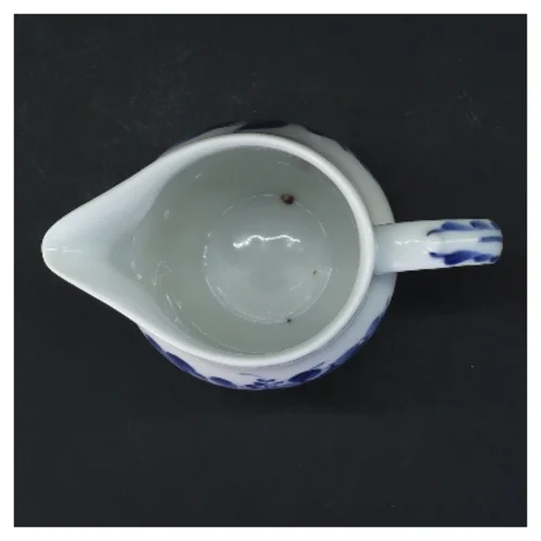 Kande med blomsterprint fra Royal Copenhagen, med blå blomst motiv (str. 13 cm)