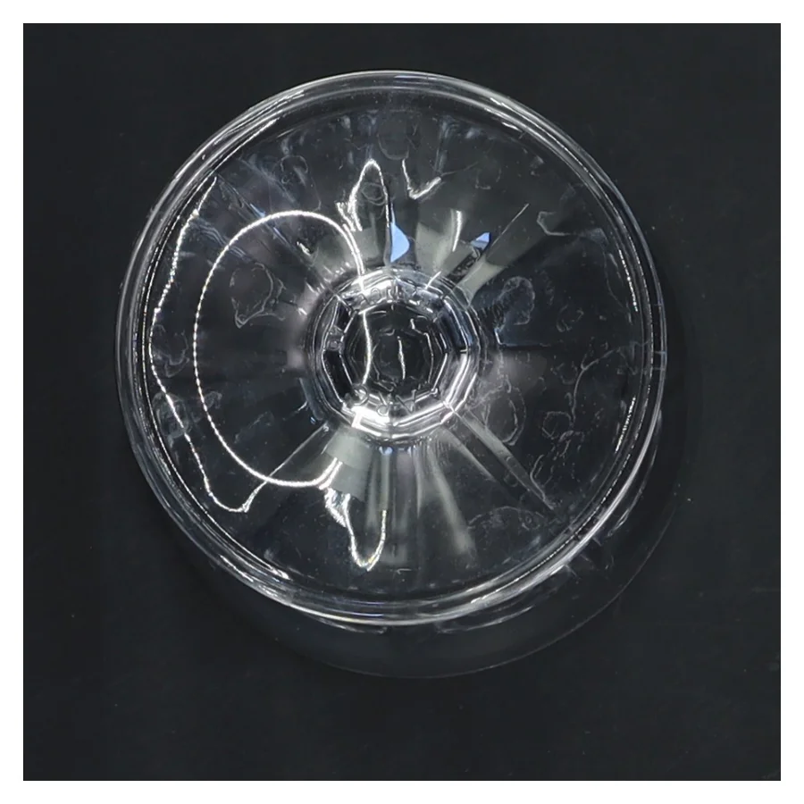 Glas på fod (str. Ø 8 cm længde 12 cm)