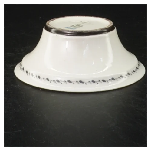 Keramikskål med blomstermotiv fra Royal Copenhagen