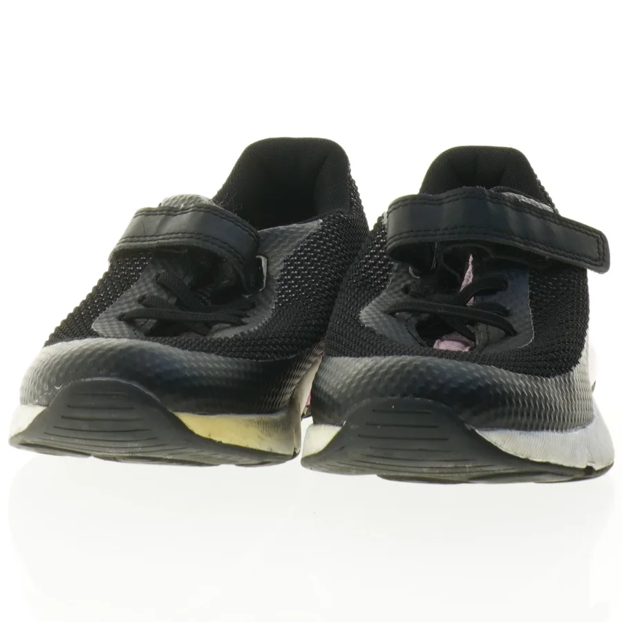 Sorte sneakers med lyserøde detaljer (str. 4)