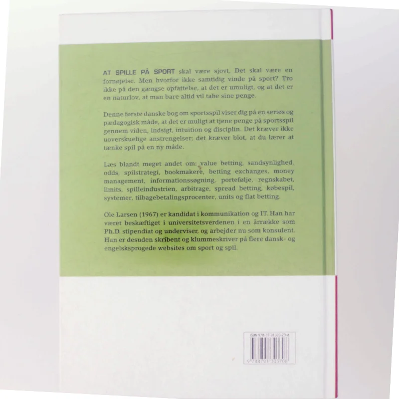 Vind på sport : en guide til sportsspil af Ole Larsen (f. 1967) (Bog)