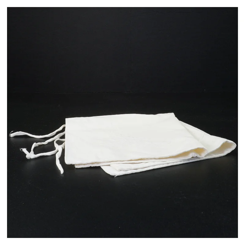 Pudebetræk (str. 38 x 40 cm)