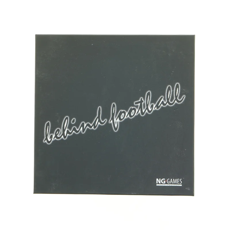 'Behind Football' fra NG Games (str. 30 x 30 x 8 cm)