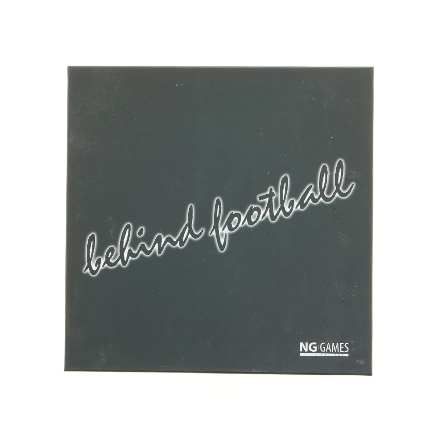 'Behind Football' fra NG Games (str. 30 x 30 x 8 cm)