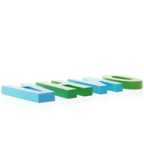 Træbogstaver NOAH (str. 10 x 5 komma 5 x en komma 5 cm)