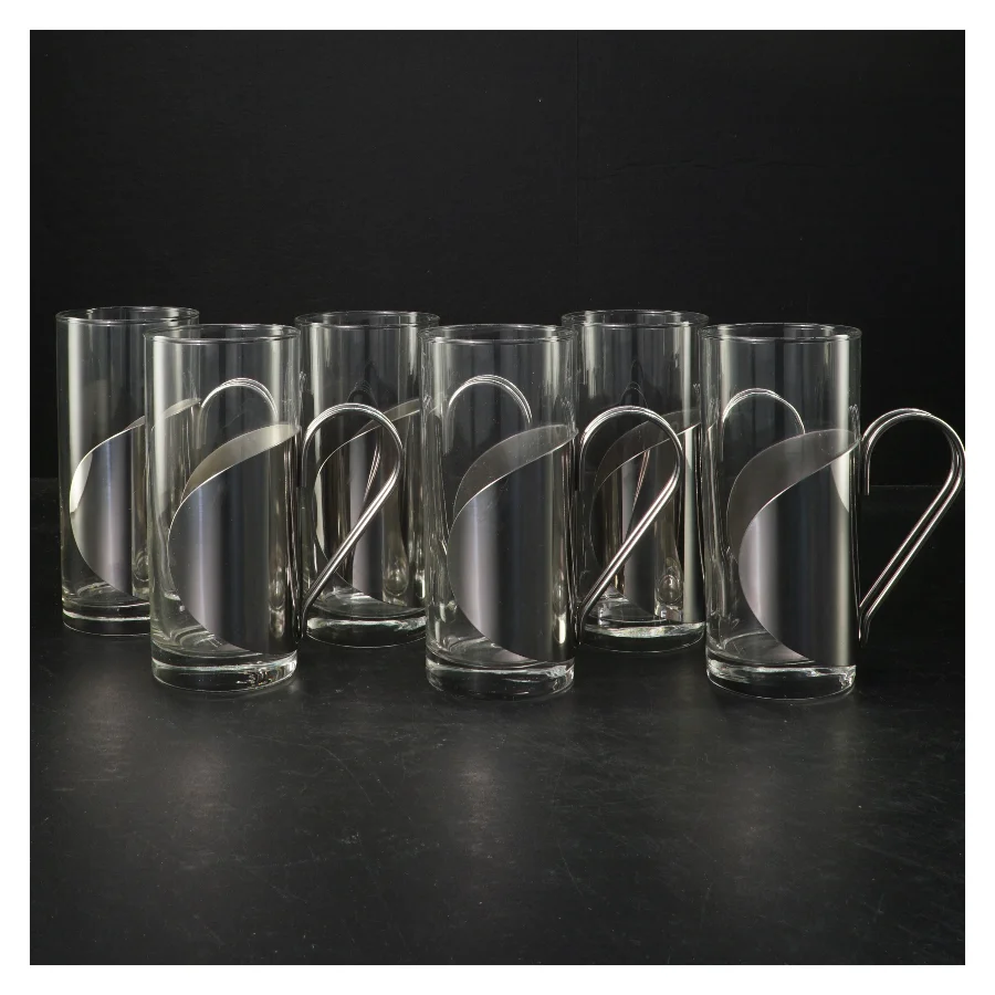 Sæt med 6 glas med metalhåndtag (str. 13,5 cm. 6 styk)