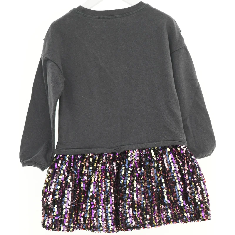 Flot Zara Kjole (str. 116 cm)