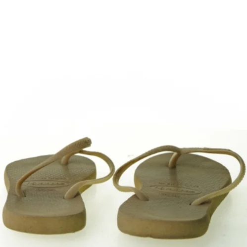 Klipklapper fra Havaianas (str. 39)