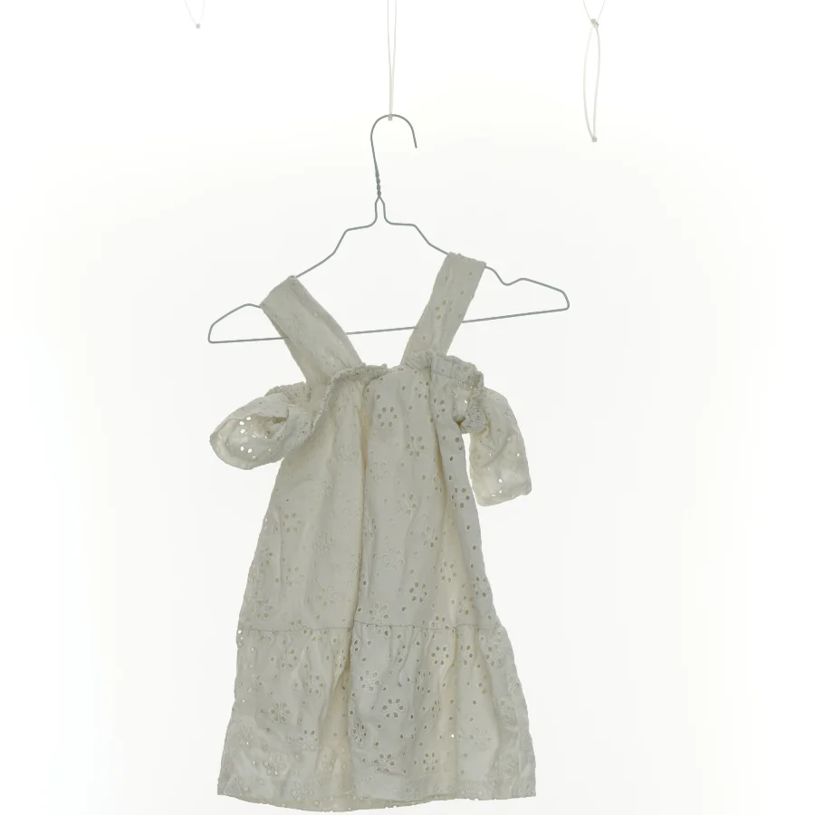 Kjole fra Zara (str. 98 cm)