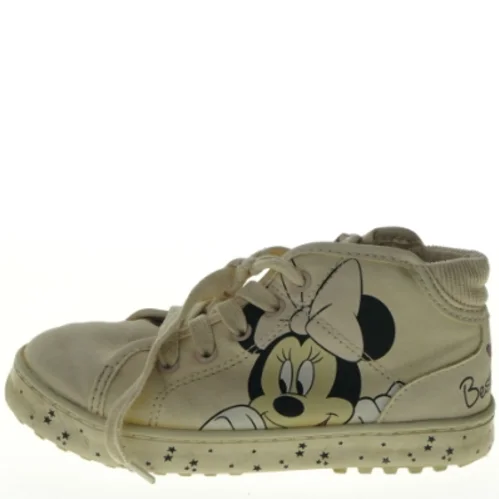 Barnesko med Minnie Mouse motiv fra Zara (str. 27)