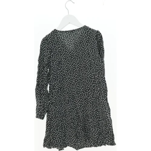 Kjole fra Zara (str. 134 cm)