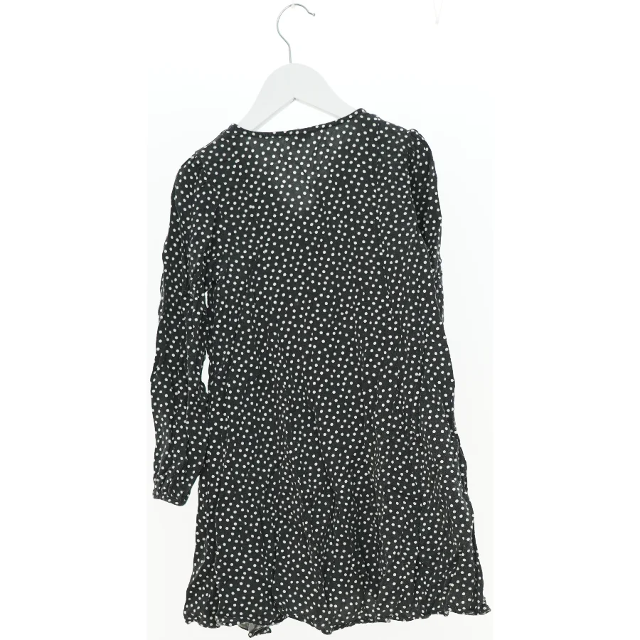 Kjole fra Zara (str. 134 cm)
