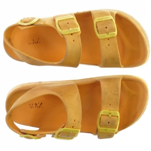 Sandaler fra Zara (str. 32)