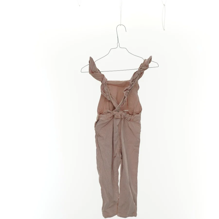 buksedragt fra Zara (str. 92 cm)