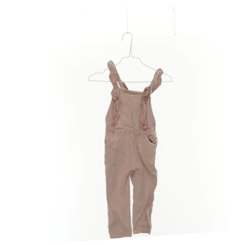 buksedragt fra Zara (str. 92 cm)