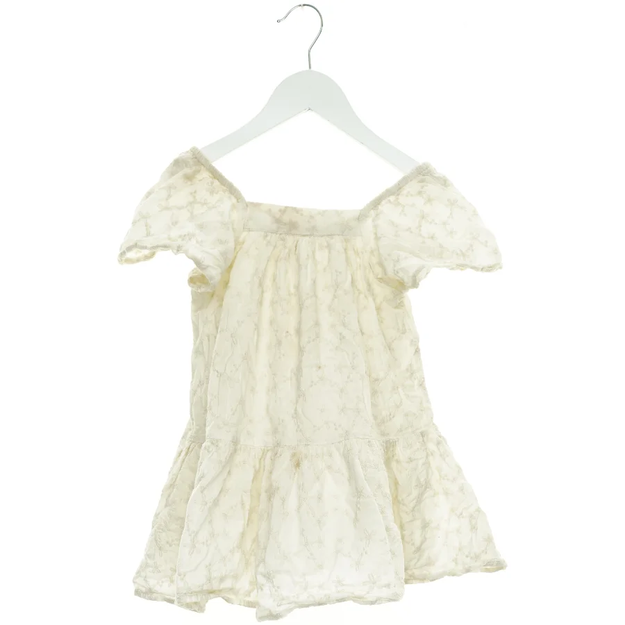 Kjole fra Zara (str. 104 cm)