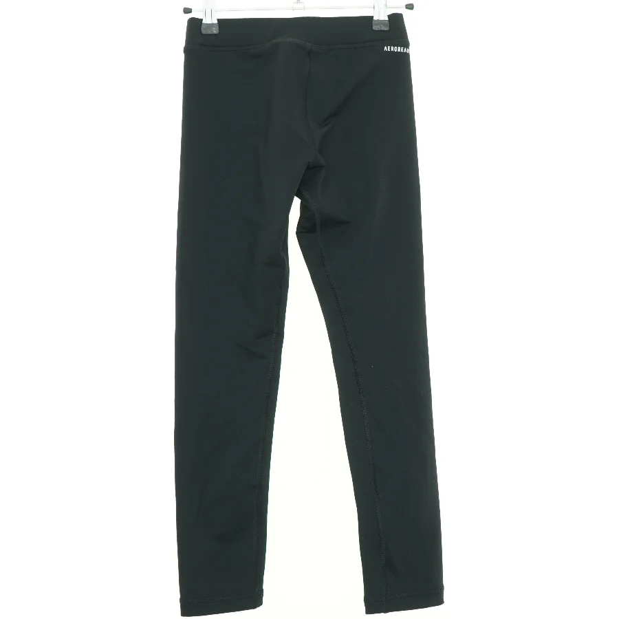 Træningsbukser fra Adidas (str. 152 cm)