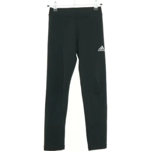 Træningsbukser fra Adidas (str. 152 cm)