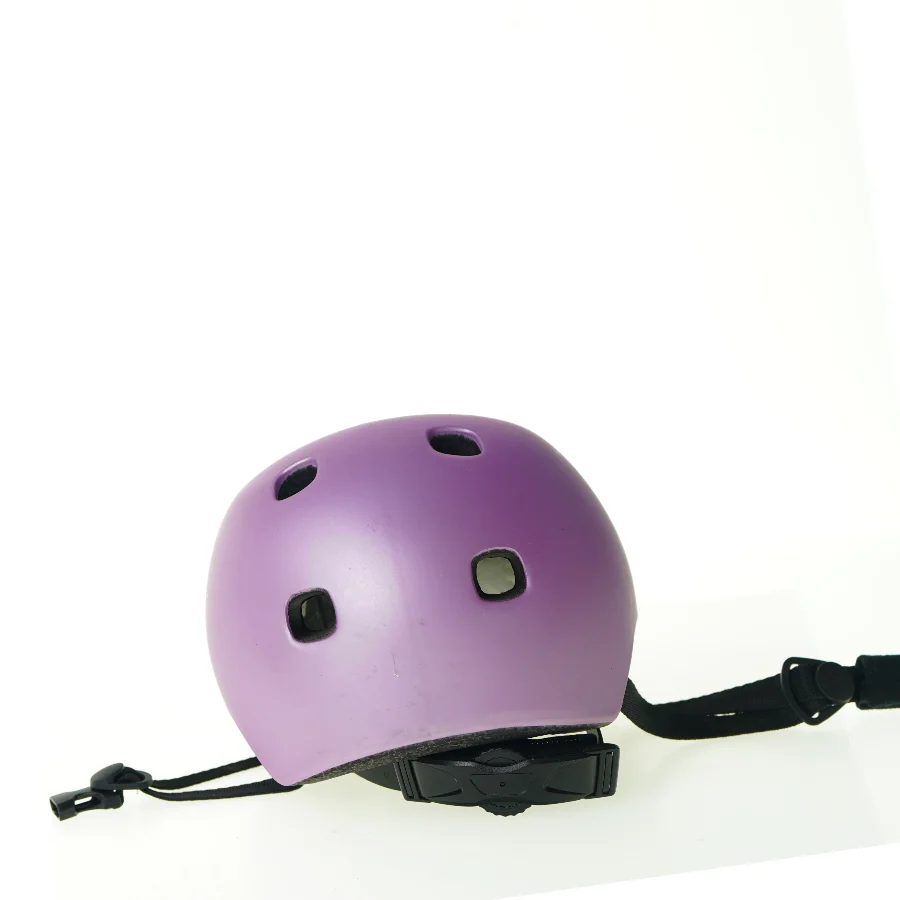 Børne Cykelhjelm fra Ningbo Teanqi Tech Co (str. 23 x 18 x 14 cm)