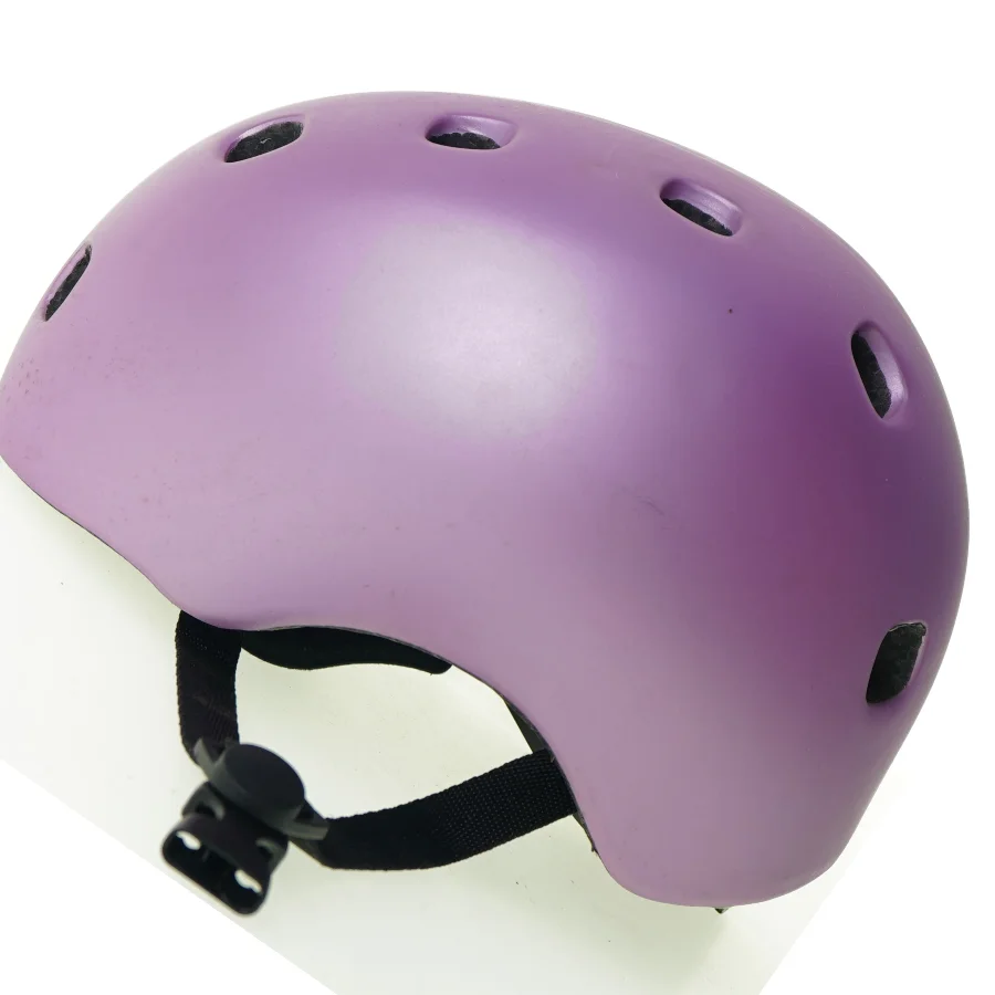 Børne Cykelhjelm fra Ningbo Teanqi Tech Co (str. 23 x 18 x 14 cm)