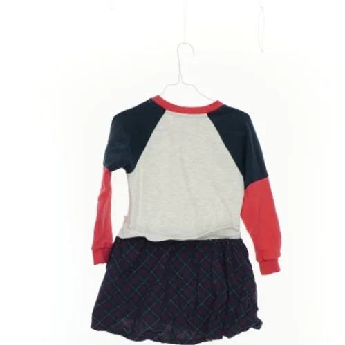 Kjole fra french connection (str. 104 cm)