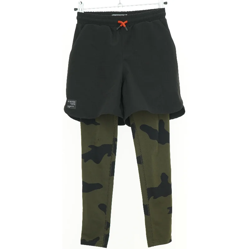 Træningsbukser fra Zara (str. 134 cm)