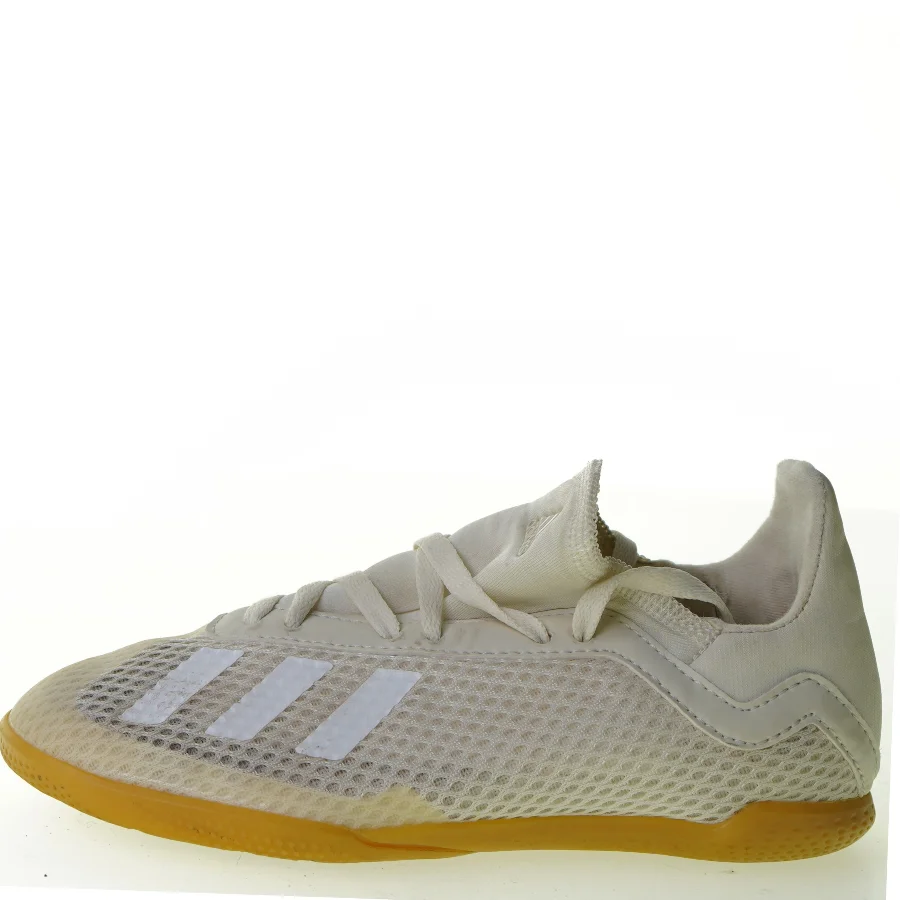 Sko fra Adidas (str. 20 cm)