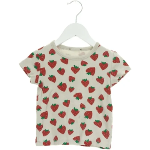 T-Shirt (str. 104 cm)