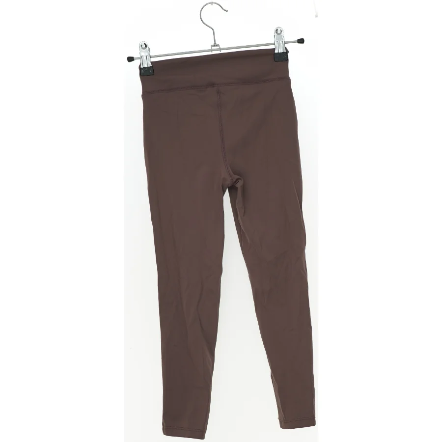 Træningsbukser fra Zara (str. 116 cm)