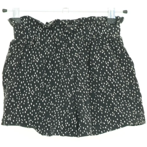 Shorts fra H&M (str. 134 cm)