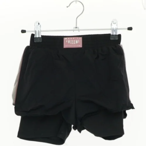 Shorts fra Zara (str. 128 cm)