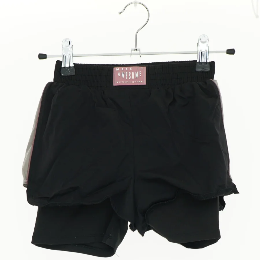 Shorts fra Zara (str. 128 cm)
